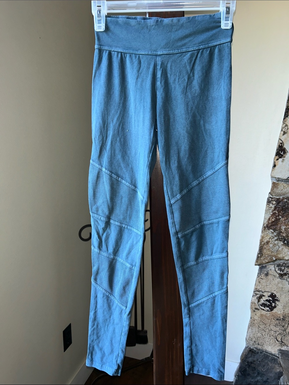 Sun & Shadow Blue High-Waist Leggings